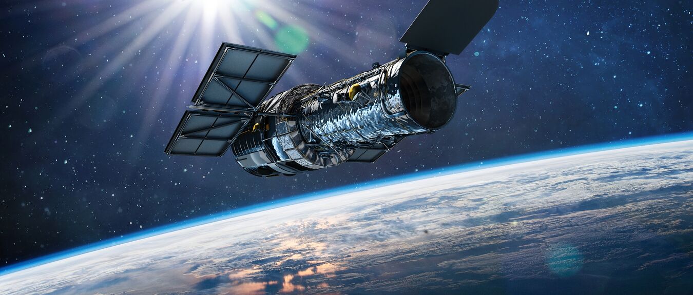 Government contracts guide for space and satellite companies